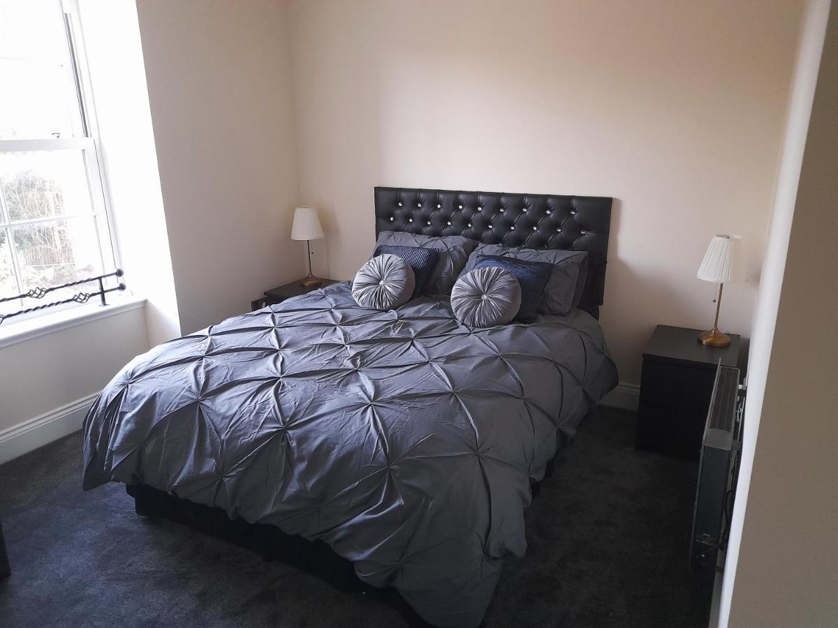 Kirkcudbright Holiday Apartments - Apartment E Buitenkant foto